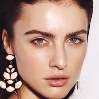 Melanie Paul Desnuda