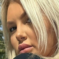 morganhollymoorefree Desnuda