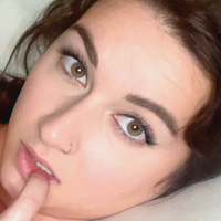 Nova Reilly Desnuda