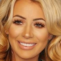 Olivia Attwood Desnuda