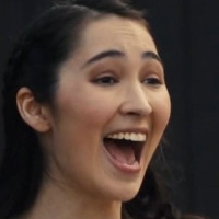Ovilee May Desnuda
