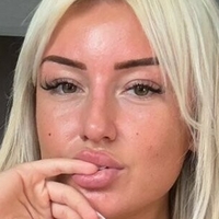 Petiteblond Desnuda