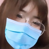 Pinya.a_ Desnuda