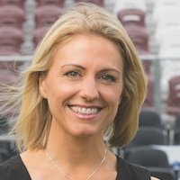 Rebecca Lowe Desnuda