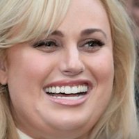 Rebel Wilson Desnuda