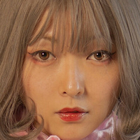 Runa Zettai Desnuda