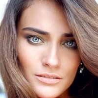 Saadet Aksoy Desnuda