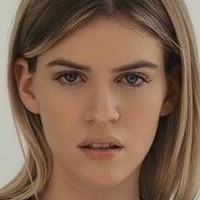Sara Croce Desnuda