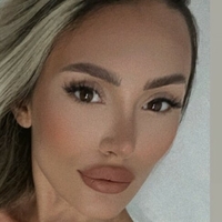 Sasha Elite Desnuda