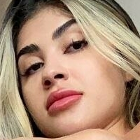 Selena Garcia Desnuda