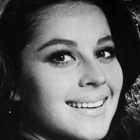 Sherry Jackson Desnuda