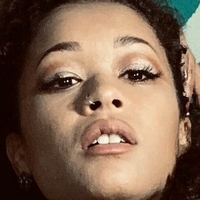 skindiamond Desnuda