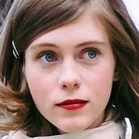 Sophia Lillis Desnuda