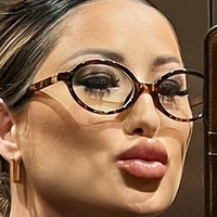 Suzannakurman Desnuda