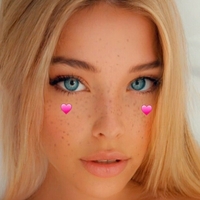 Sweet Little Mia Desnuda