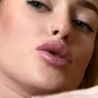 Tiauna Riley Desnuda