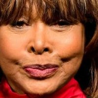 Tina Turner Desnuda
