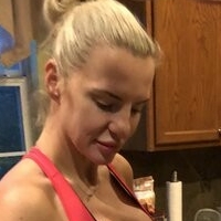 Tori Hendricz Desnuda
