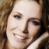 Viktoria Gyulai Desnuda