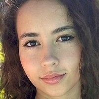 xshalle Desnuda