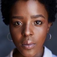 Zandile Madliwa Desnuda